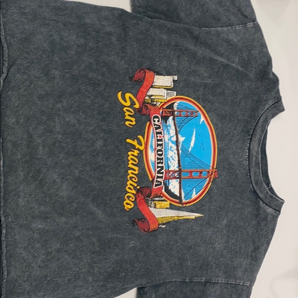 Graphic tee - Picture 2 of 2